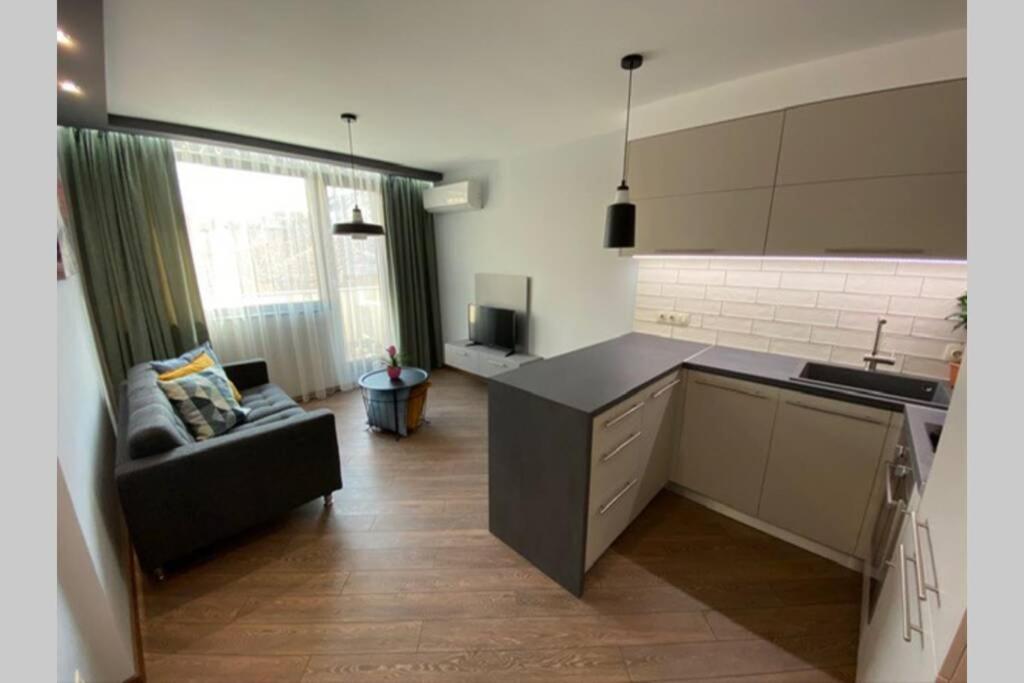 בלאגובגראד Lux 1Bd/1Ba City Center Apartment מראה חיצוני תמונה